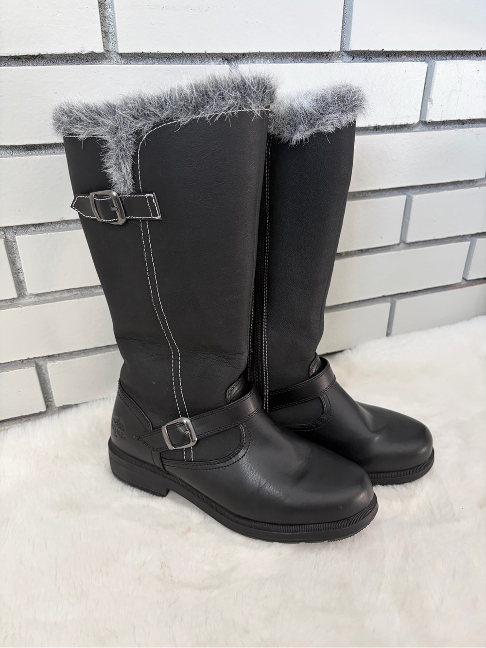 totes Black Knee-High Faux-Fur Trim Riding Boots